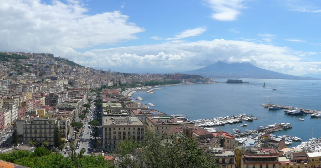 Neapel Blick vom Hausberg Posillipo
