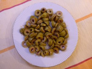 Oliven kleingeschnitten