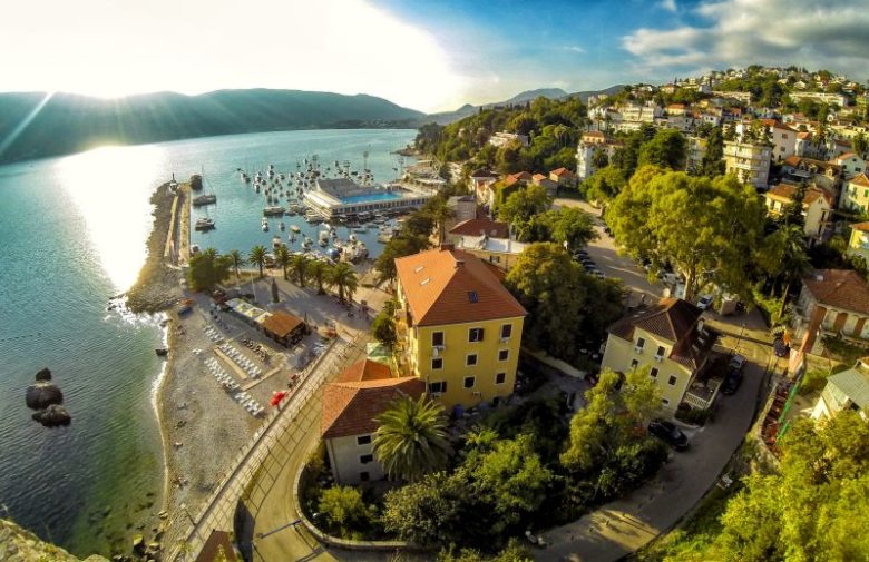 Herceg Novi eine Küstenstadt in Montenegro
